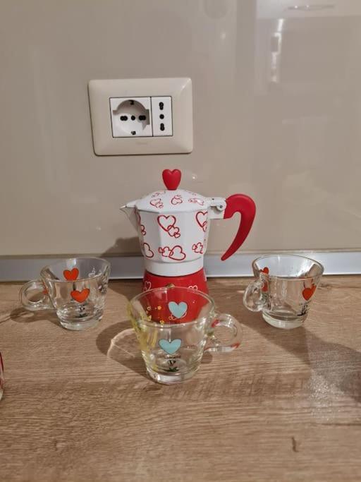 New & Great Located Apartment Near Center ティラナ エクステリア 写真